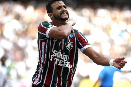 Artilheiro do Fluminense é relacionado para enfrentar o Corinthians no Rio