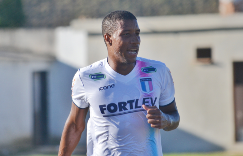 Espírito Santo-ES 1 x 0 Operário-PR – Santão sai na frente na Série D!