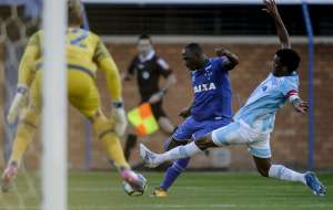 Avaí 1 x 0 Cruzeiro - Douglas 'mita' de novo e garante a vitória avaiana!
