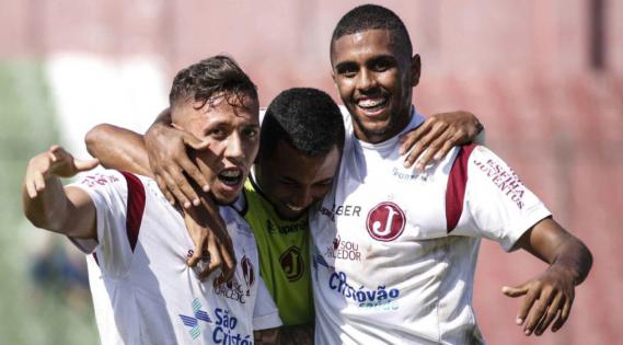 Juventus virou em cima da Portuguesa Santista. Foto: Ale Vianna - CAJuventus