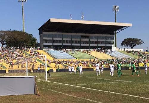 Mais uma vez, a torcida do Galo marcou presença no Estádio Zezinho Magalhães (Fotos: Cesar Mantovanelli/ Assessoria XV de Jaú)
