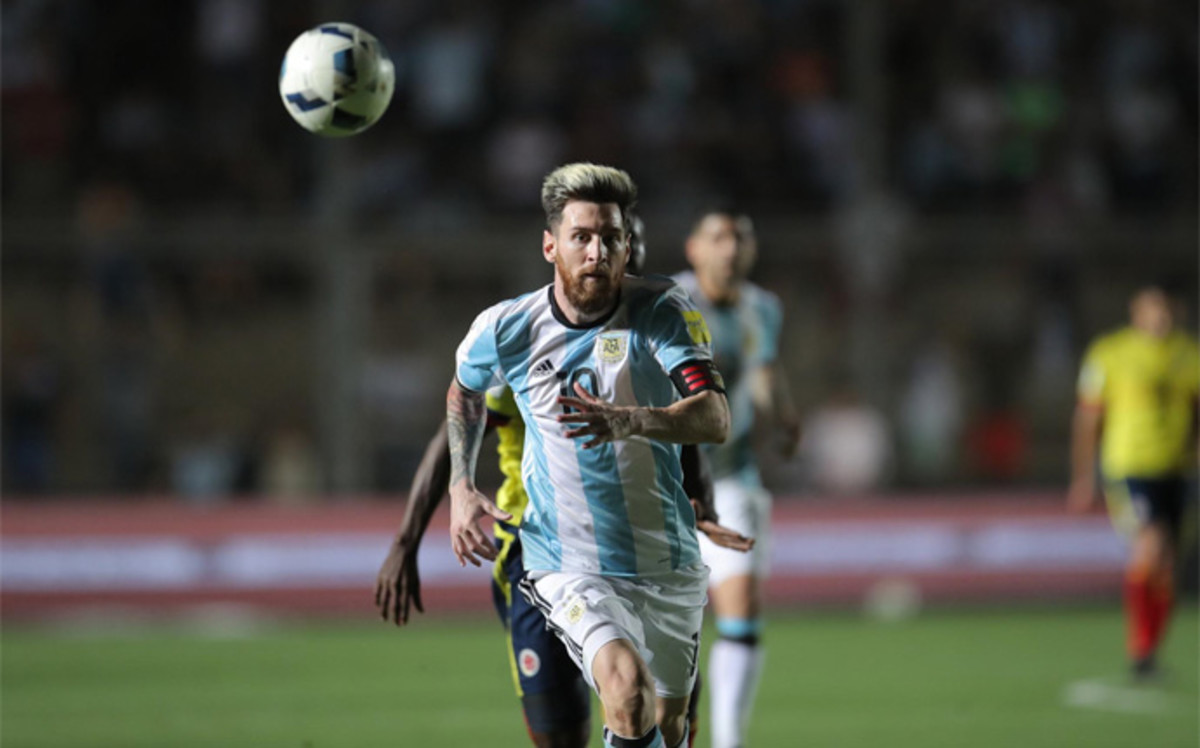Sampaoli diz que Messi é o único titular garantido na seleção argentina