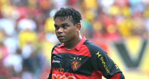 Ex-atacante de Santa Cruz, Náutico e Sport acerta com time da Copa Paulista