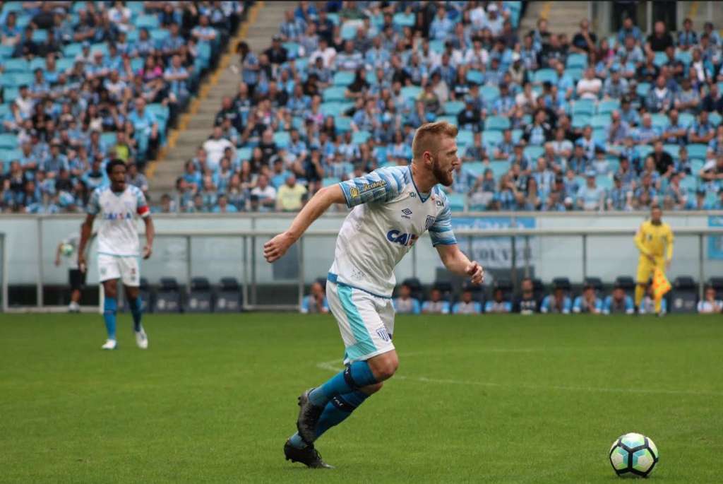 Alemão festeja bom momento no Avaí e destaca o novo 