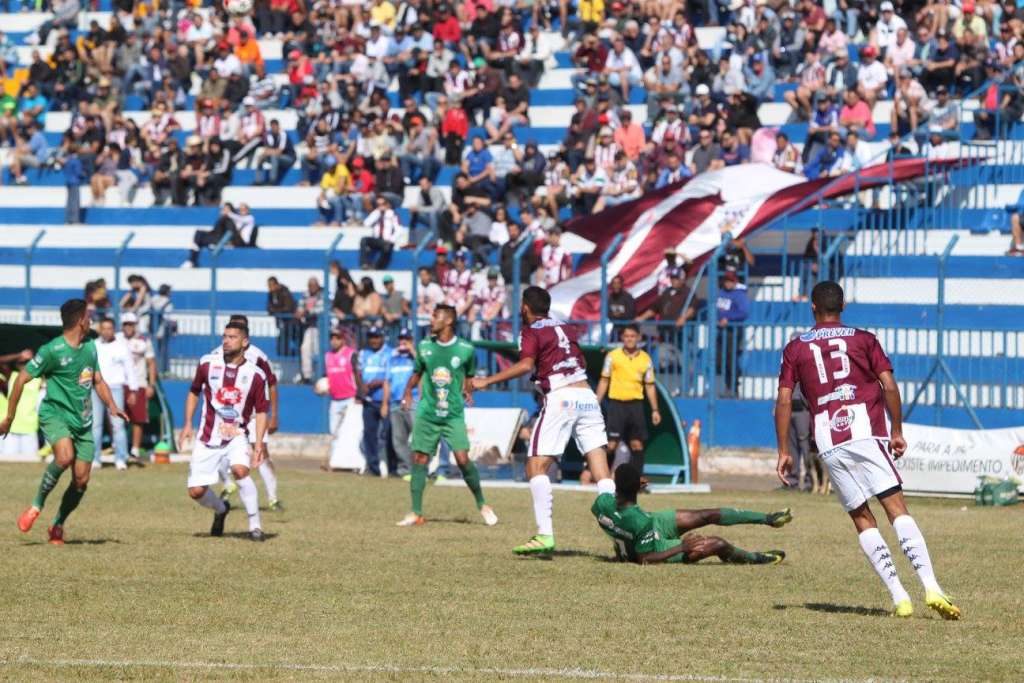 VOCEM visita EC São Bernardo em duelo que pode valer a liderança isolada da chave (Foto: Mauro Lima)