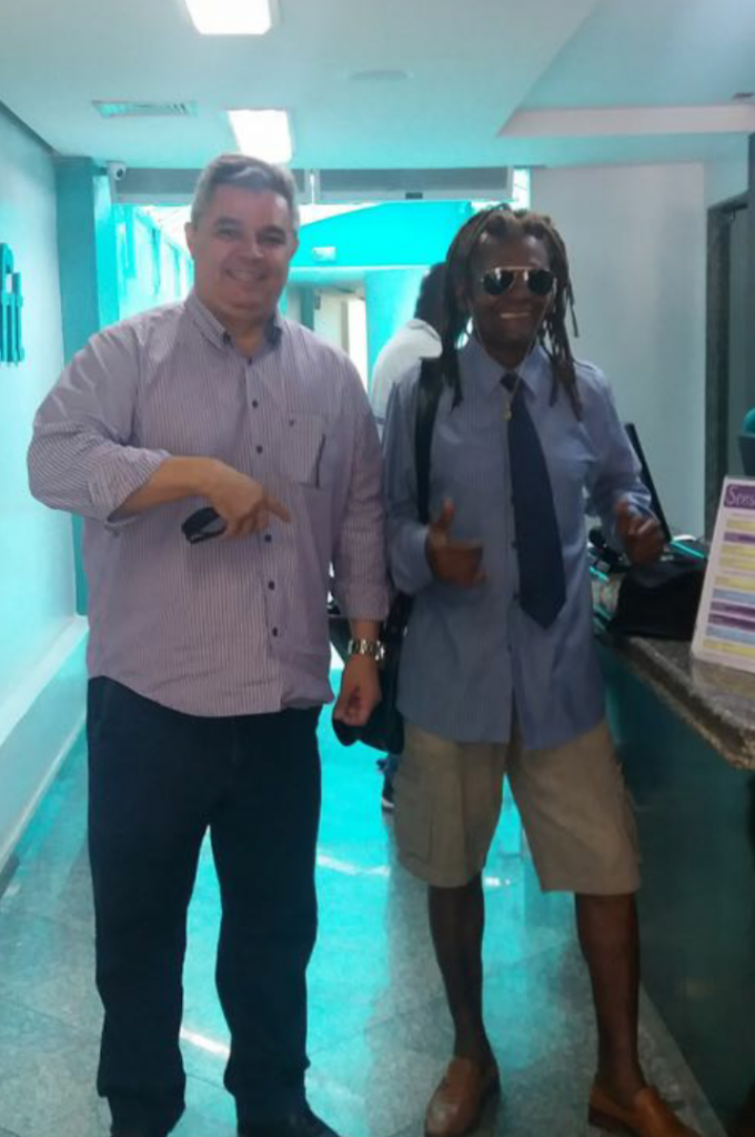 Na foto, com o presidente da FENAPAF, Felipe Augusto Leite, que decretou luto oficial na entidade