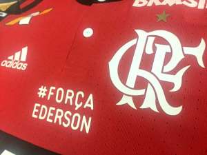 Ederson, do Flamengo, é operado com sucesso para retirada de tumor e ganha prótese