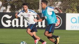 Corinthians perde Romero e Carille confirma Clayson contra o Flamengo