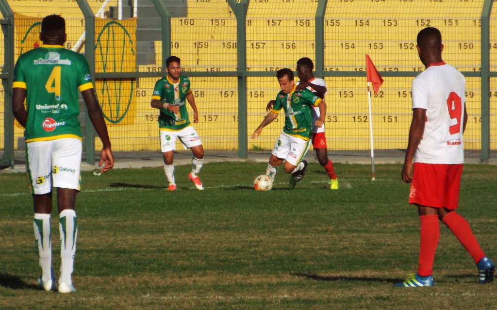 SEGUNDONA: América esquenta a briga pelo G4, mas Mauaense quer apertar 2 0002050257116 img