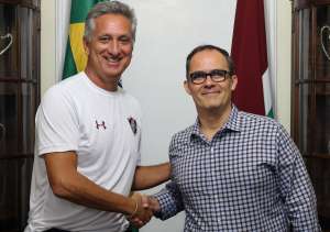 Fluminense anuncia ex-dirigente do COB como novo diretor executivo geral