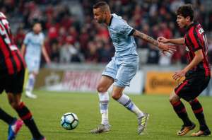 Sampdoria aumenta proposta por Luan, destaque do Grêmio