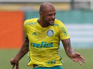 BOMBA ! Cuca reúne elenco do Palmeiras e afasta Felipe Melo