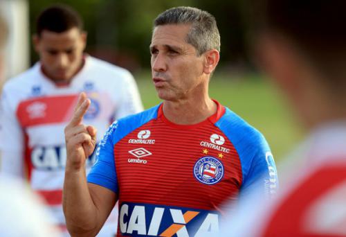 Jorginho quer livrar o Bahia de perto do Z4