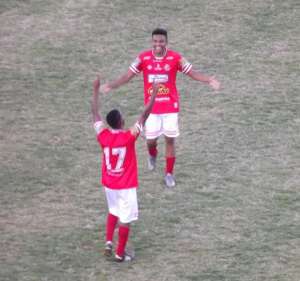 América 1 x 0 XV de Jaú - Rubro vence em tarde inspirada de Guilherme Caldeira