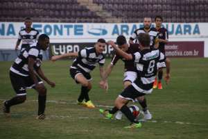 COPA PAULISTA: XV acaba com 100% da Ferroviária e São Caetano segue invicto