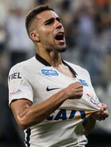 Gabriel se declara corintiano e diz: 'É bom ver todos torcendo contra'