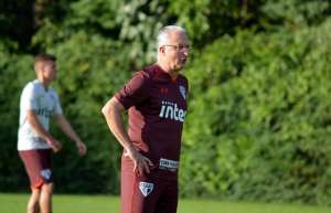 Dorival comemora atuação do São Paulo no Rio e vê confiança começar a voltar