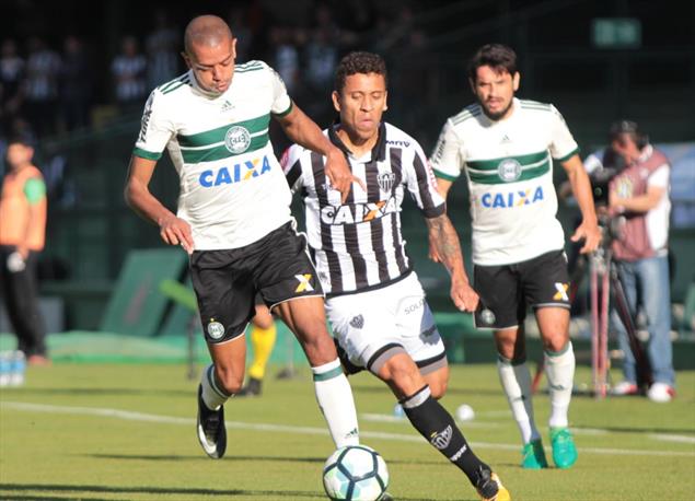 Coritiba 0 x 2 Atlético-MG - Galo vence a 1ª sob o comando de Micale! 2 0002050257520 img