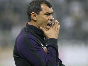 Carille dispara contra arbitragem de jogo do Corinthians: 'É uma vergonha'