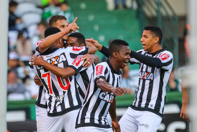 Coritiba 0 x 2 Atlético-MG - Galo vence a 1ª sob o comando de Micale! 3 0002050257644 img