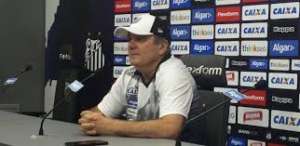 Levir admite 'inoperância ofensiva' contra o Grêmio, mas exalta empate do Santos