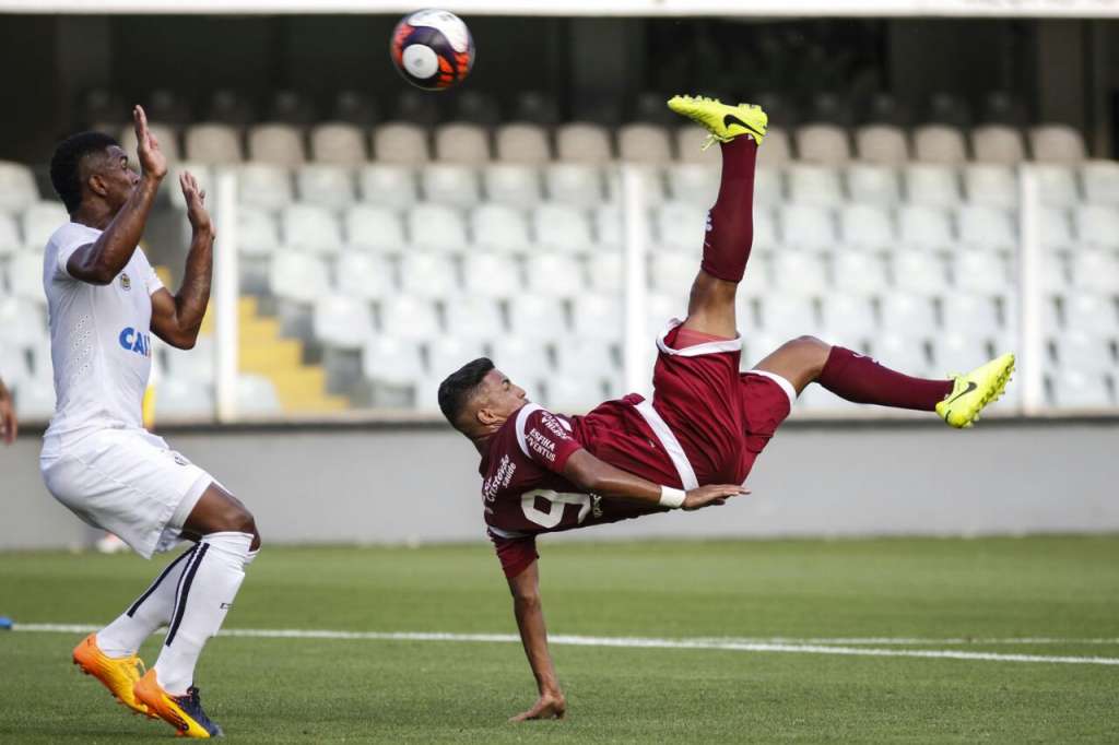 Santos e Juventus empataram por 2 a 2 na Vila Belmiro. (Foto: Ale Vianna / CA Juventus)