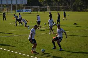 Gilson Kleina assume escalação de Ponte Preta mais cautelosa contra o Vitória