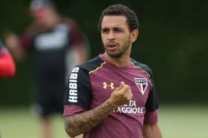 Fora dos planos do São Paulo, Wellington Nem passará por cirurgia no joelho