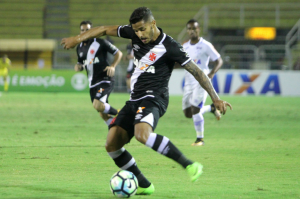 Milton Mendes admite dificuldade de reação do Vasco e se desculpa com torcida