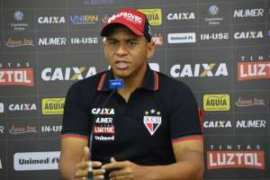 Walter relembra história contra Fluminense e fala em voltar a marcar gols pelo Atlético-GO