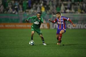 Chapecoense prioriza Brasileirão e manda ‘time B’ para enfrentar Barcelona