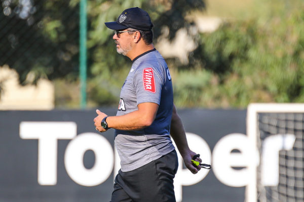 Micale fez mistério no time do Atlético-MG