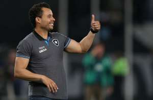 Cruzeiro x Botafogo - Após ajuda do líder, Raposa precisa vencer para entrar no G6