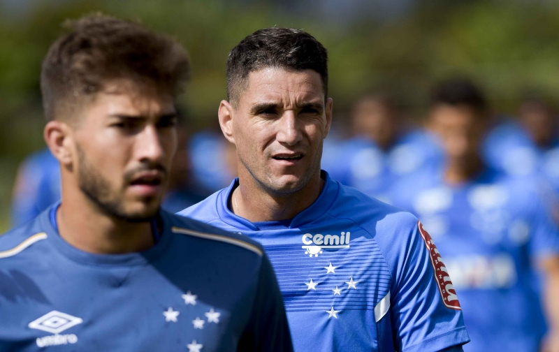 Lucas Silva diz que vencer o Botafogo é fundamental 