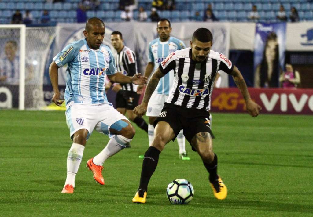 Avaí 0 x 0 Santos - Peixe encerra o turno firme no G4... 2 0002050259236 img