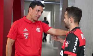 Após pressão da torcida, diretoria do Flamengo demite Zé Ricardo