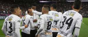Sérgio Carvalho: Timão quebra recordes e Tricolor se enterra no Brasileirão