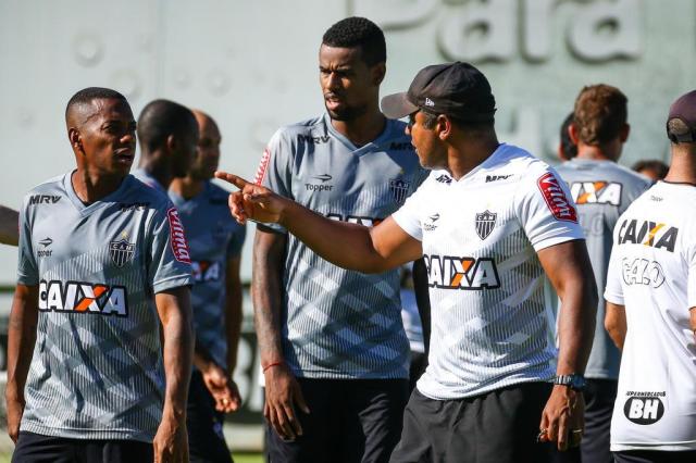 Roger Machado, ex-Grêmio e Atlético-MG recusa assumir o Flamengo