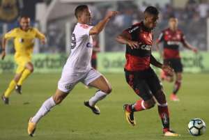 Suspenso por simples ofício à CBF, Santos recorre à punição sobre presidente Modesto Roma