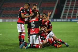 Jayme enaltece alegria do Fla em 5 a 0 e Vinicius Júnior festeja 1º gol pelo time
