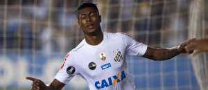 Santos x Fluminense - Peixe aposta no Pacaembu para tentar encostar no Corinthians