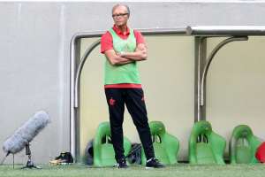 Jayme reclama de falta de 'pegada' e admite Fla fora da briga no Brasileirão