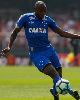 Seleção FI do Brasileirão vem com craques da parte de baixo da classificação 13 0002050260912 img