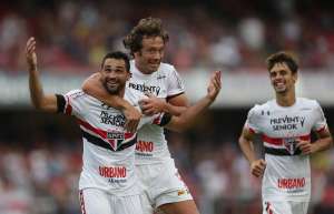 Empresário diz que Gilberto não deverá renovar contrato com o São Paulo