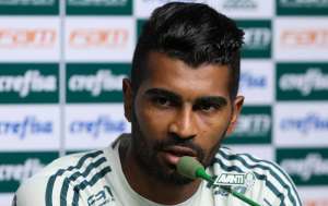 Thiago Santos diz que brigar por vaga na Libertadores é pouco para o Palmeiras