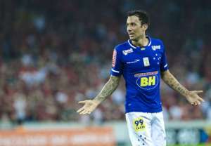 Ariel Cabral passará por cirurgia no tornozelo e desfalca Cruzeiro por 3 meses