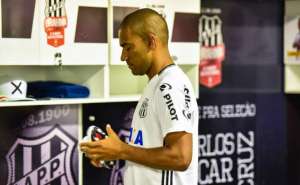 STJD alivia, questiona Milton Mendes e pune Rorigo, da Ponte, com apenas um jogo