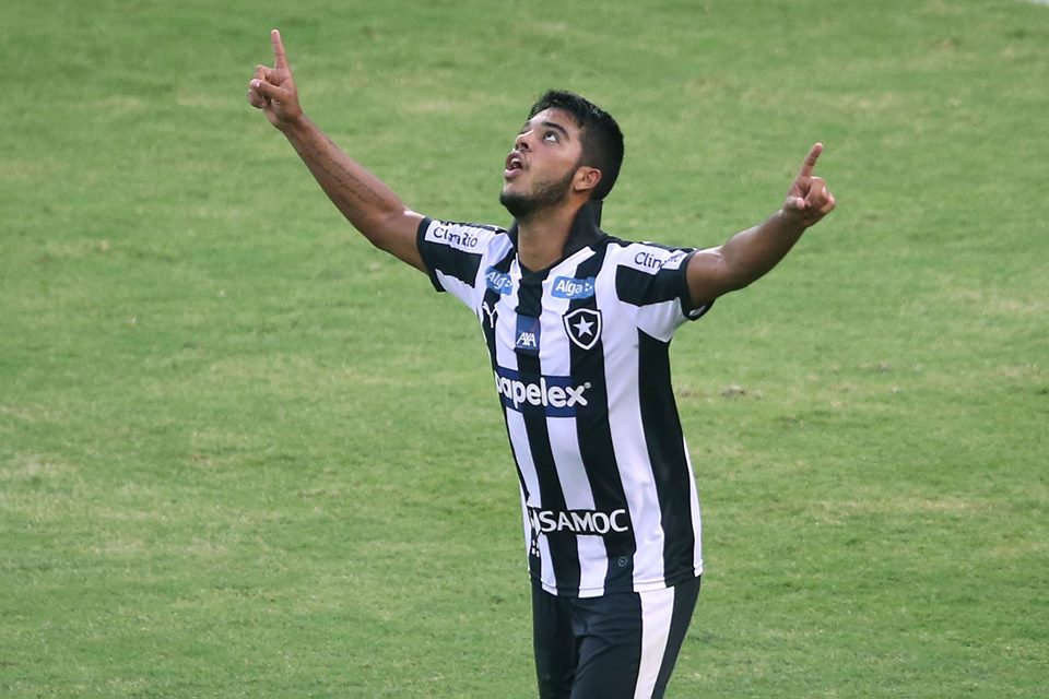 Titular contra o Ponte, Leandrinho espera por novas chances no Botafogo 2 0002050261801 img
