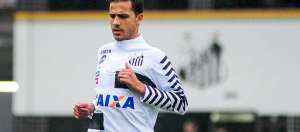 Ricardo Oliveira se lesiona e Levir decide relacionar Nilmar no Santos