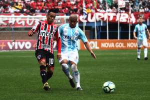BRASILEIRÃO: Sheik salva a Ponte, Palmeiras tropeça e São Paulo entra no Z4